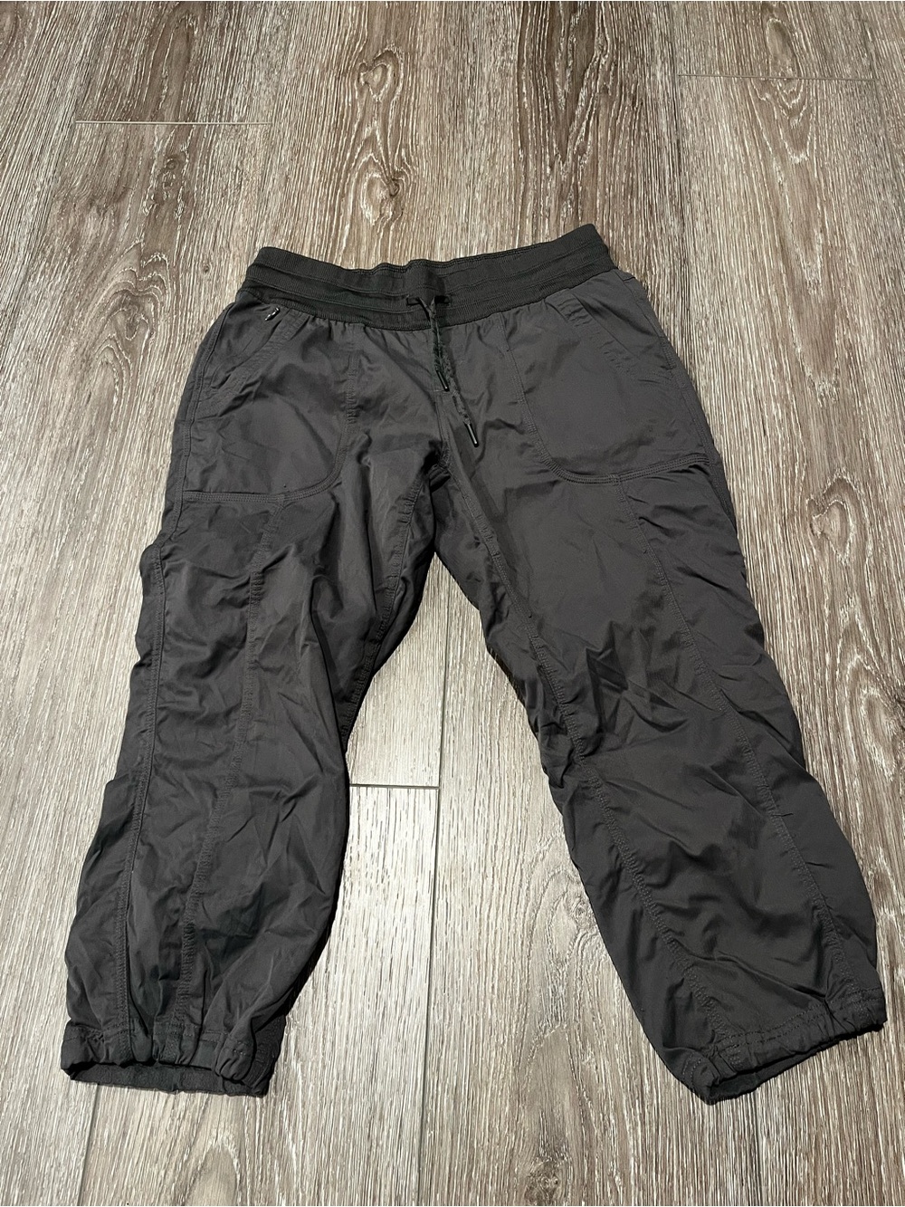 North Face Elastic Waist Cargo Jogger Pants
